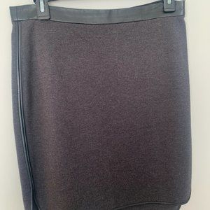 Chic Club Monaco Gray and Black Pencil Skirt